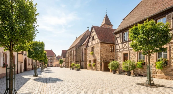 Photographie réaliste en extérieur de la ville de Lauterbourg, montrant un élément caractéristique du paysage urbain ou architectural local (rue pavée, bâtiment historique, place publique ou landmark reconnaissable de la ville), en qualité professionnelle, sans texte ni logo visible.